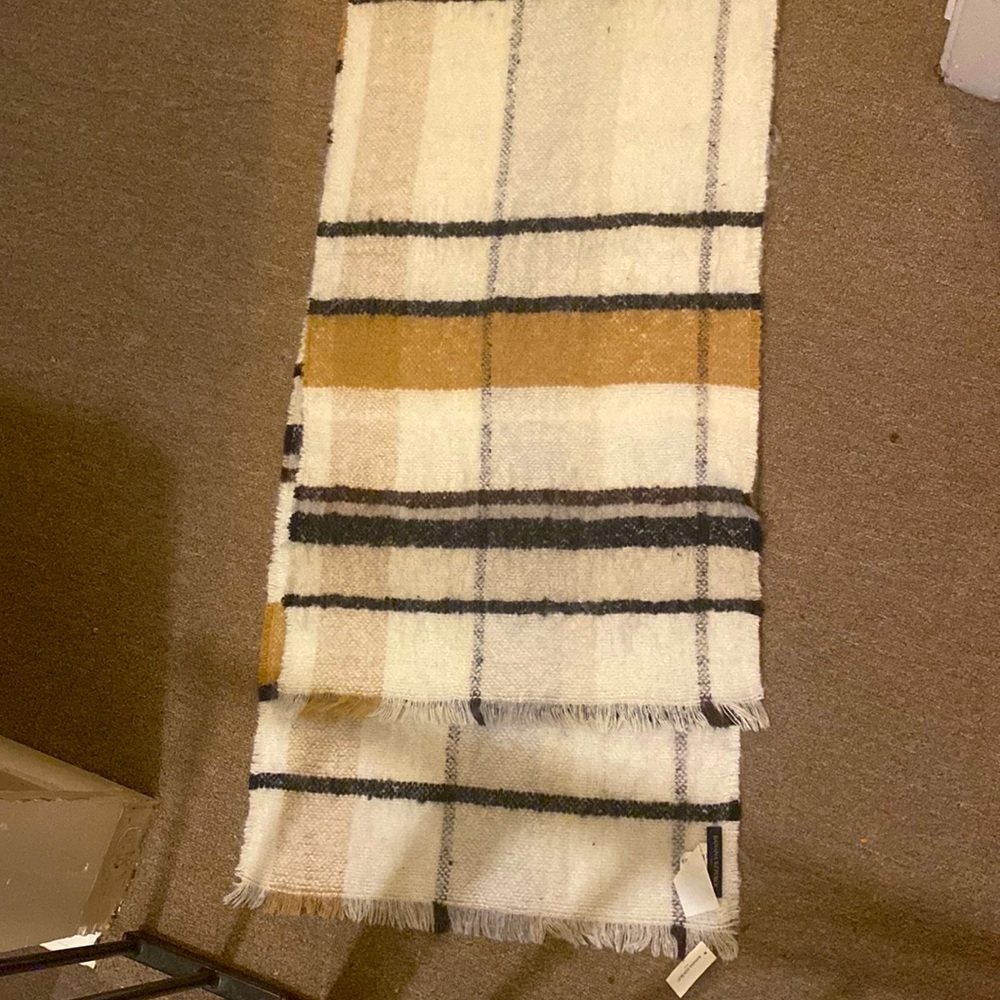 Banana Republic Scarf